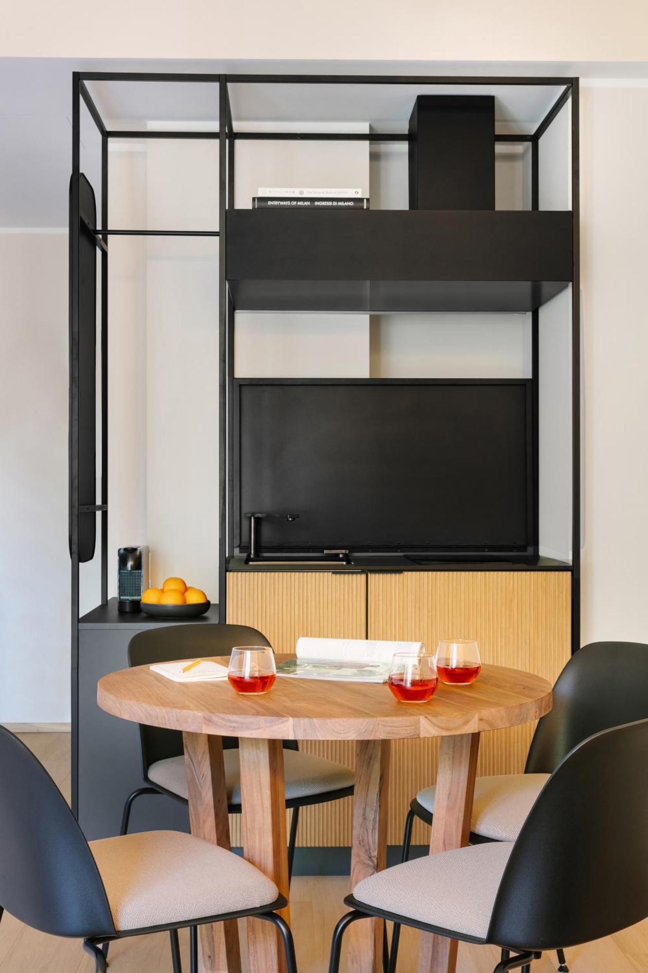 Sonder Manzoni Aparthotel มิลาน ภายนอก รูปภาพ