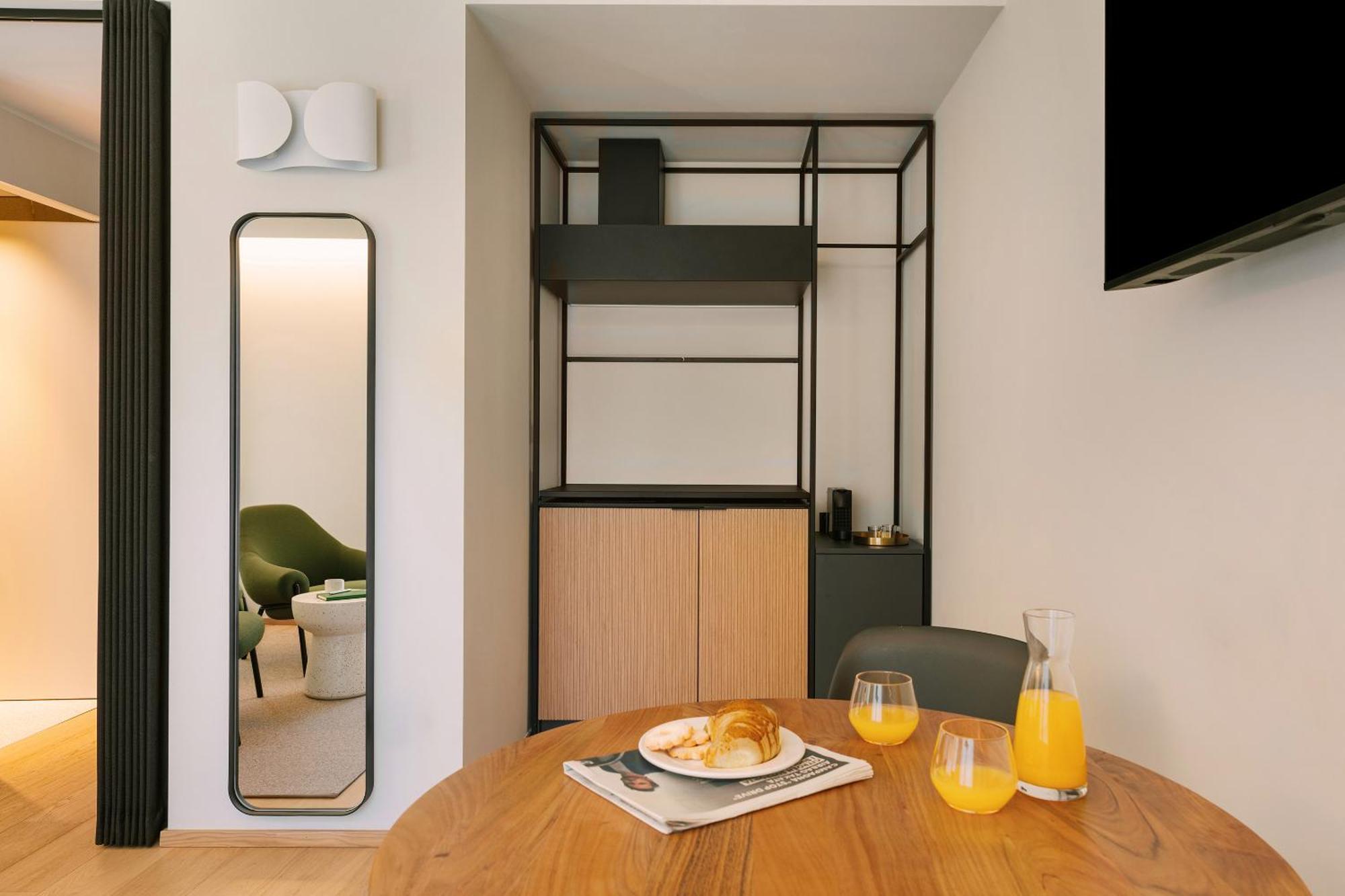 Sonder Manzoni Aparthotel มิลาน ภายนอก รูปภาพ